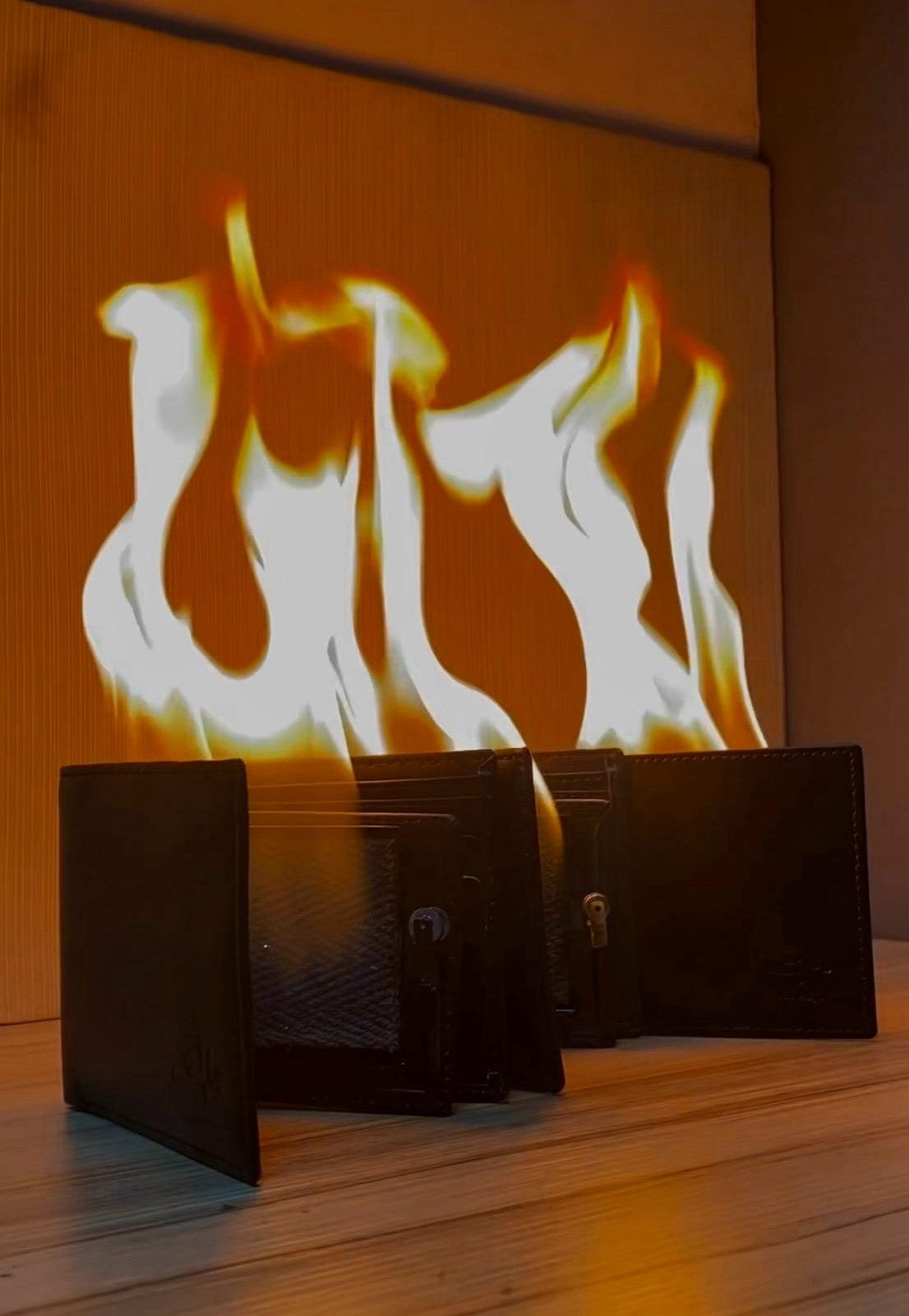 Magic Fire Wallet with Free Zippo Oil